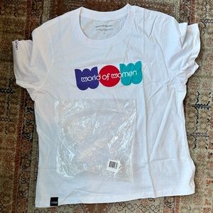 Official‎ WOW World of Women tee